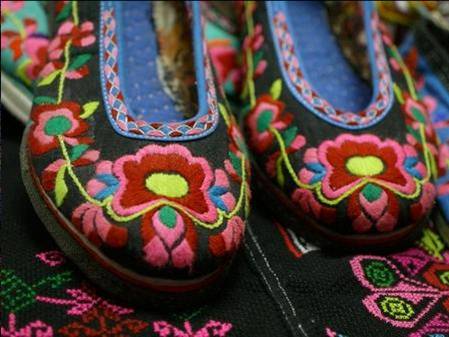 羌族的歷史和羌族的服飾文化